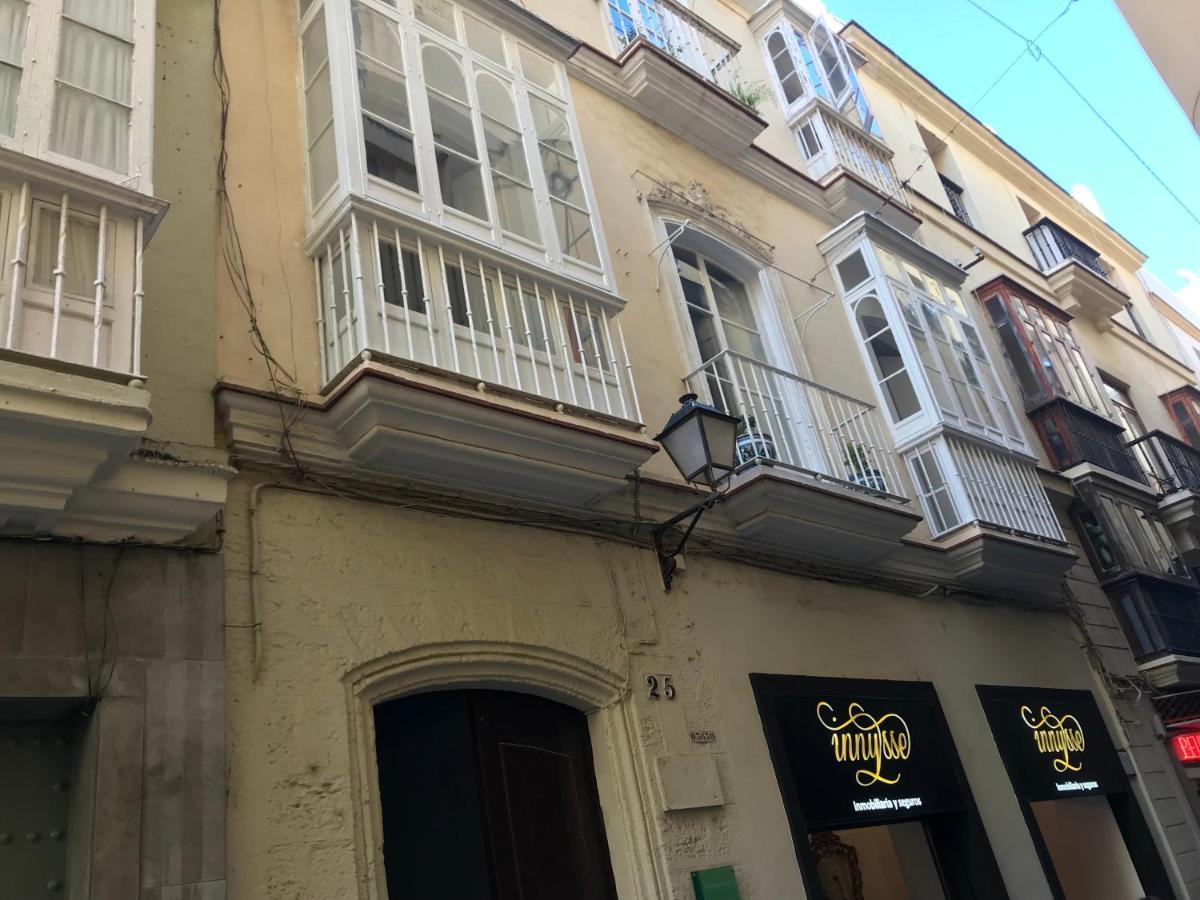 Precioso Alojamiento Con Patio Interior Cadiz Luaran gambar