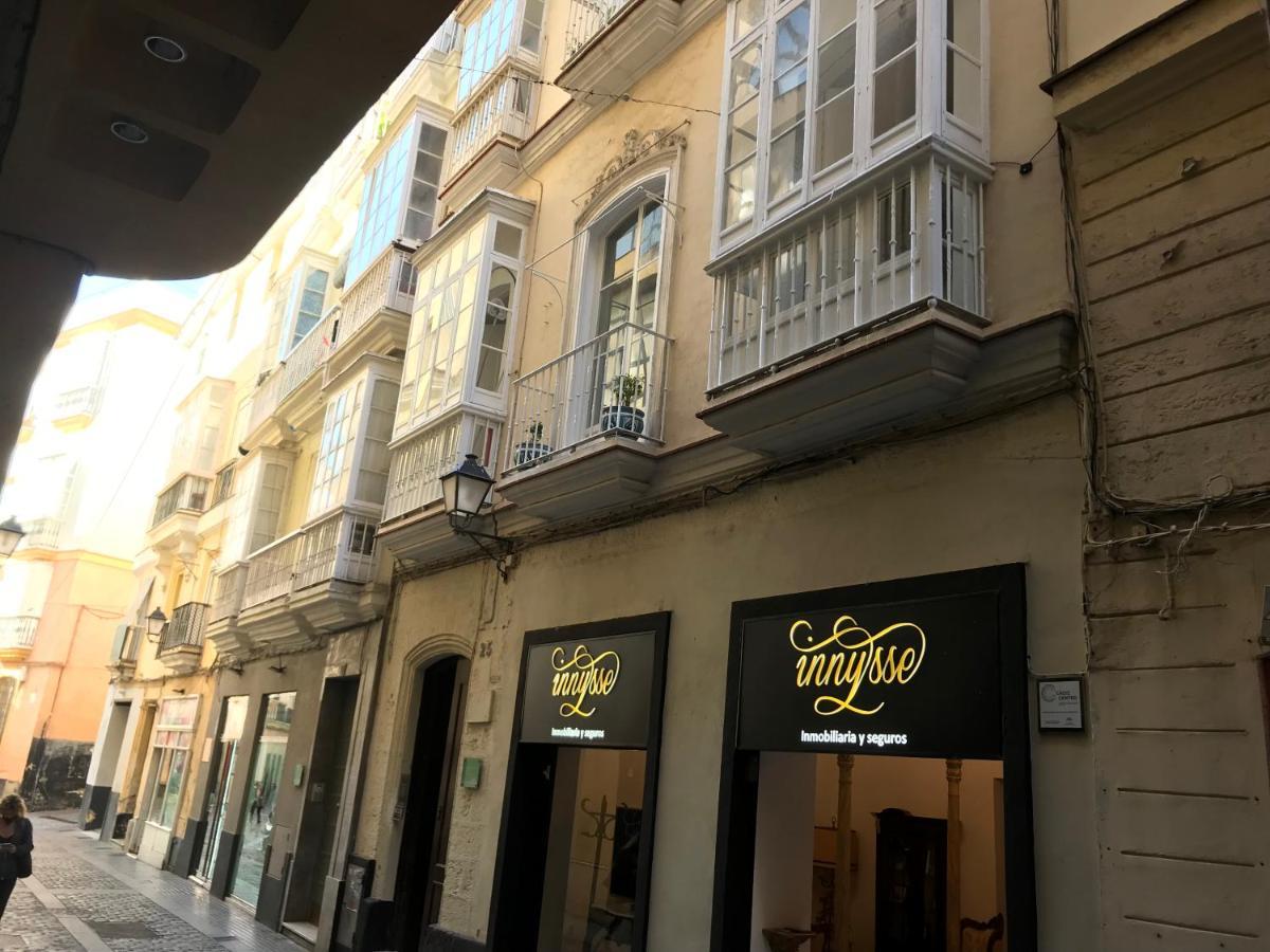 Precioso Alojamiento Con Patio Interior Cadiz Luaran gambar